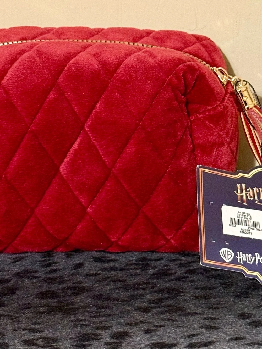 Primark Gryffindor Red Velvet Cosmetic Pouch with Gold Embroidered Crest